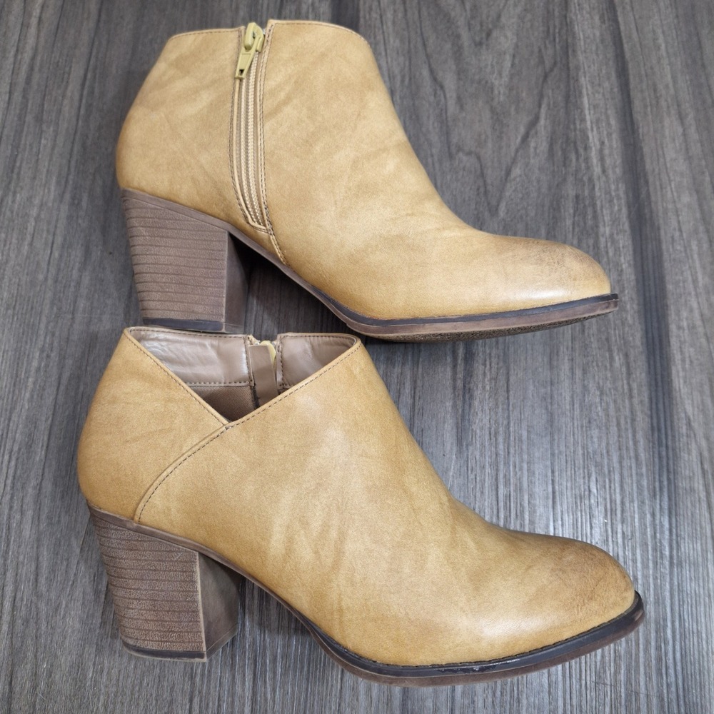 Mata Women's Tan Faux Leather Side Zip Cutout Ankle Booties Block Heel Size 8
